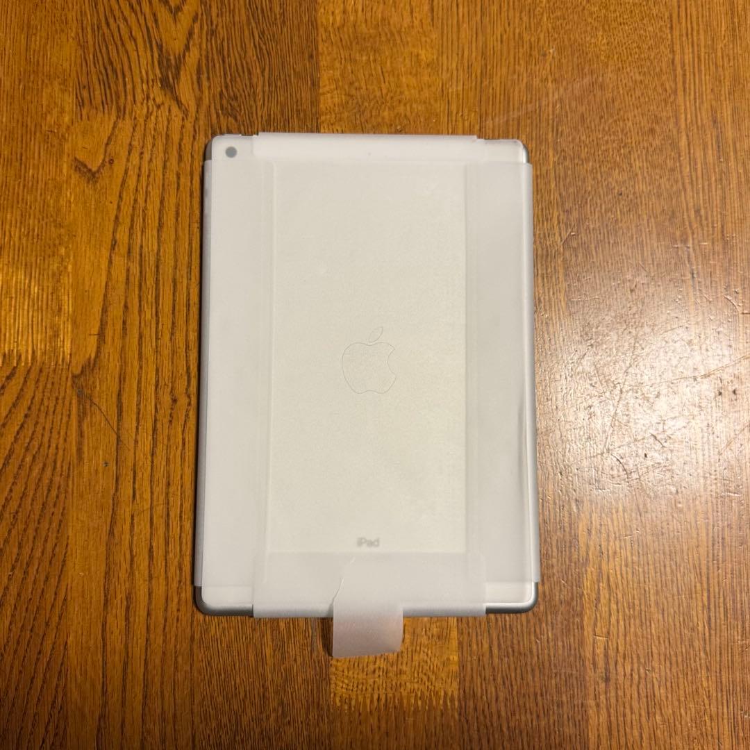 iPad 第9世代　新品未使用　Wi-Fi＋cellular 64GB 本体