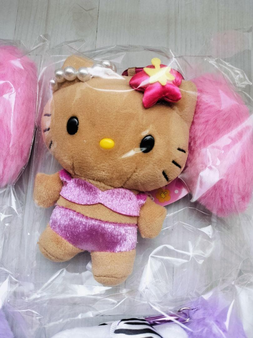 キティちゃんしっぽ付きマスコットキーホルダー▫日焼け▫ヒョウ ピンク▫ゼブラ▫