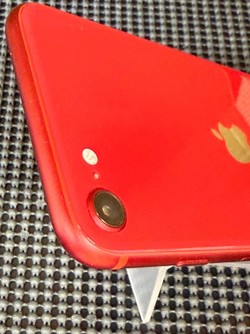 iPhoneSE 第2世代 128GB レッド SIMフリー バッテリー100%