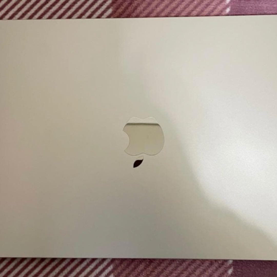 ほぼ新品　MACBOOK AIR M2- 8-512 Ofiice付き