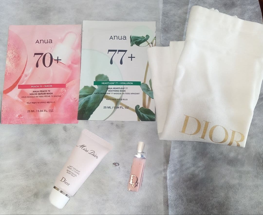 コスメブーケ　ウェディングブーケ　結婚式　ブーケトス　DIOR　 ギフトブーケ