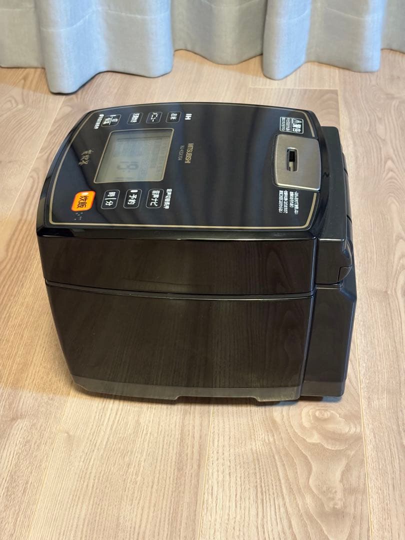 三菱 IH炊飯器 NJ-KSX104 本炭釜 5.5合炊き 動作良好　送料込み