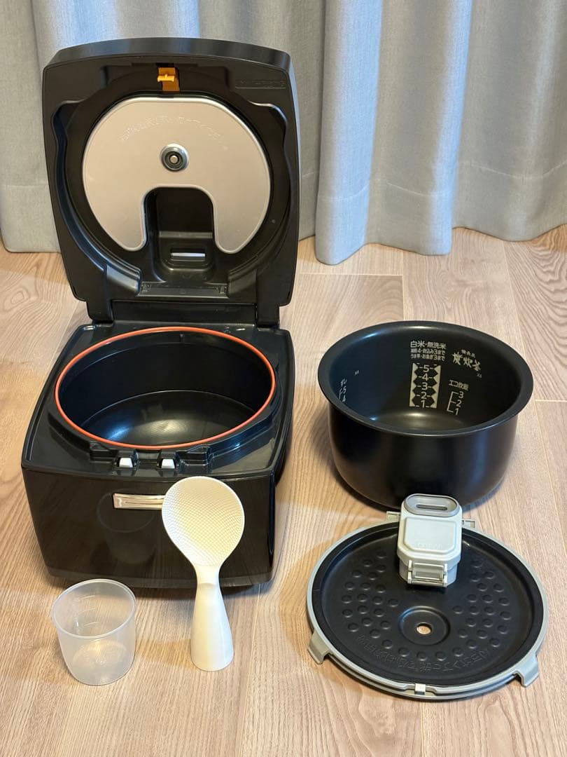 三菱 IH炊飯器 NJ-KSX104 本炭釜 5.5合炊き 動作良好　送料込み