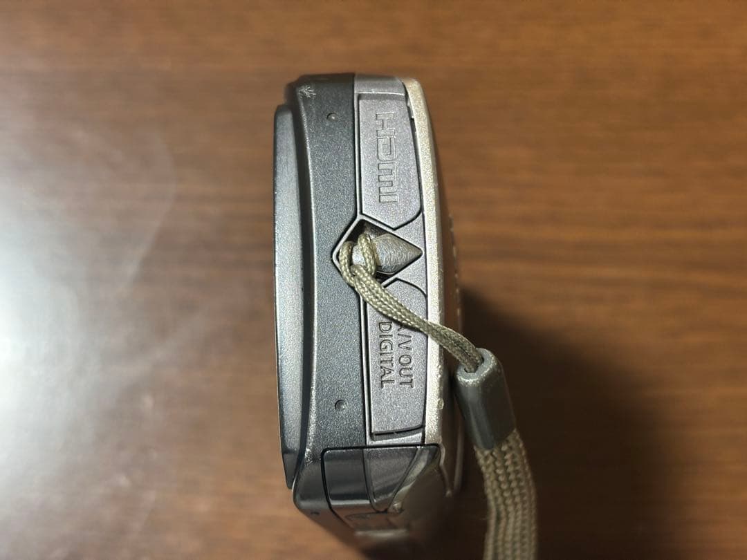 Canon IXY 10S ジャンク扱い 凹み、歪みあり 撮影可能