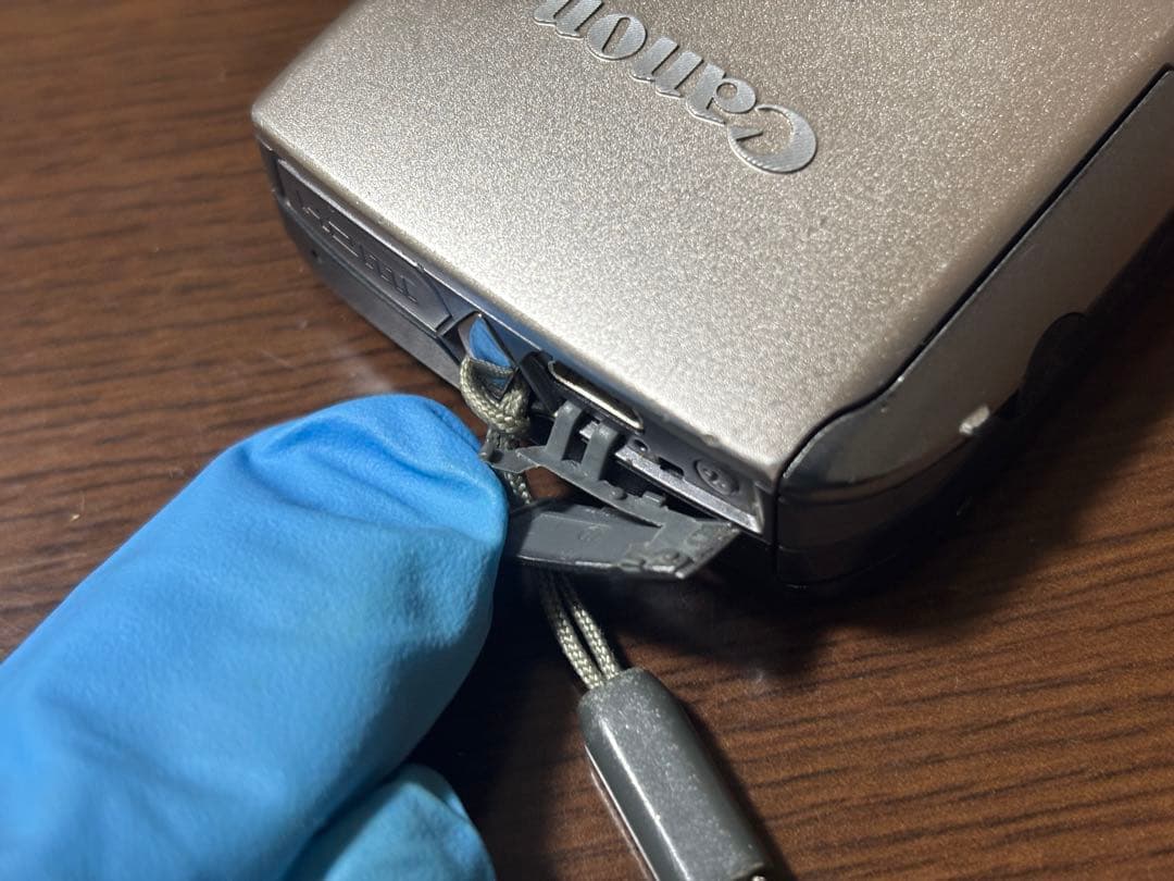 Canon IXY 10S ジャンク扱い 凹み、歪みあり 撮影可能