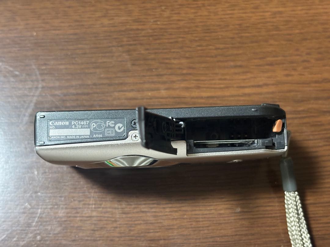 Canon IXY 10S ジャンク扱い 凹み、歪みあり 撮影可能