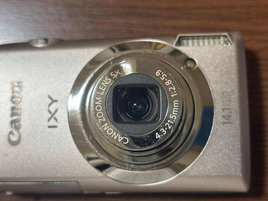 Canon IXY 10S ジャンク扱い 凹み、歪みあり 撮影可能