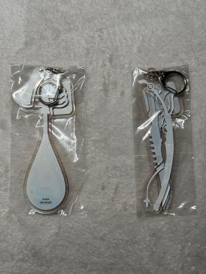 ひ*な様 ロマサガRS　シィレイ琵琶、鬼八の剣キーホルダー　45本限定