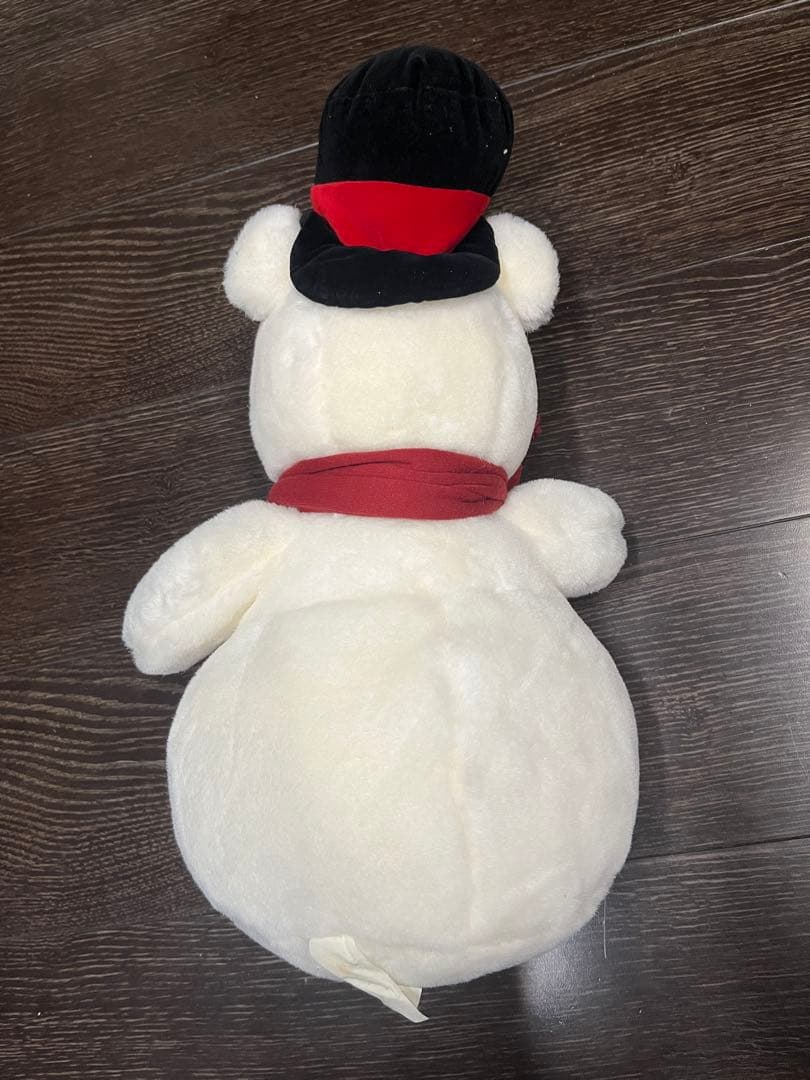 クマのプーさん　ホワイトぬいぐるみ