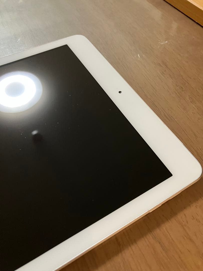 【最大容量100%】iPad 第6世代 Wifi+Cellular 32GB