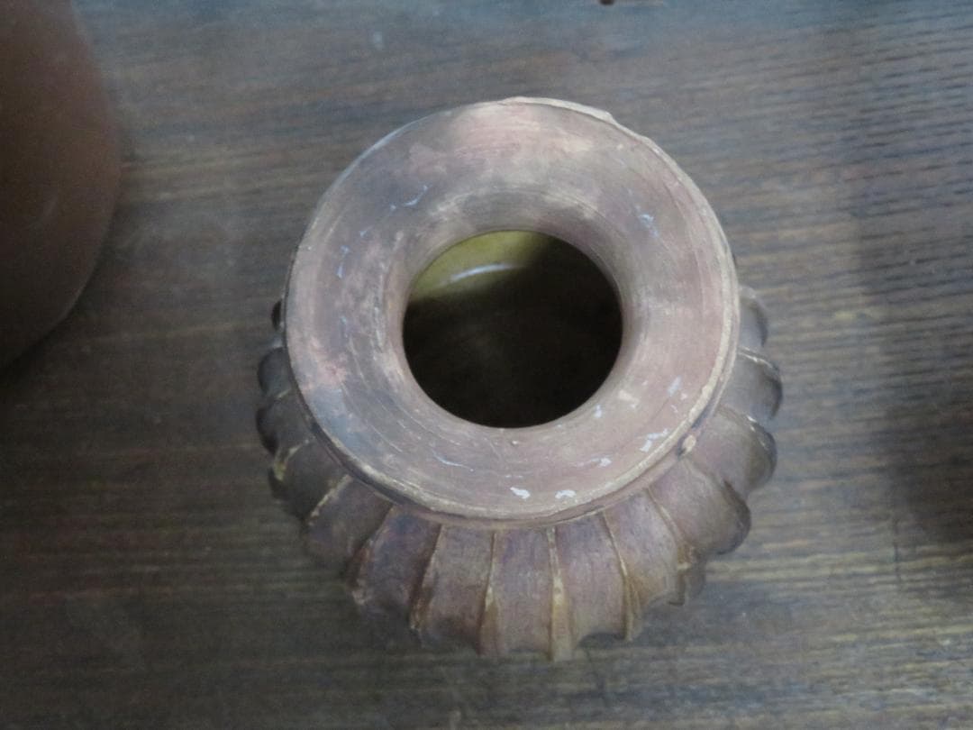 ◆377◆ 灰陶鎬文瓶　花瓶　イラン　テッペハサンル　黒釉篠木文壺