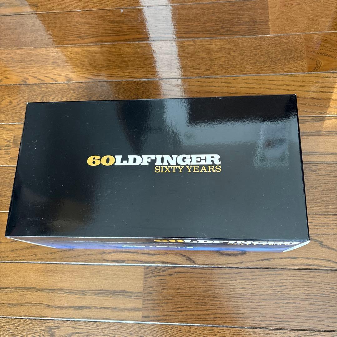 １/18 オートアート アストンマーチンDB5 ゴールドフィンガー 60周年記念