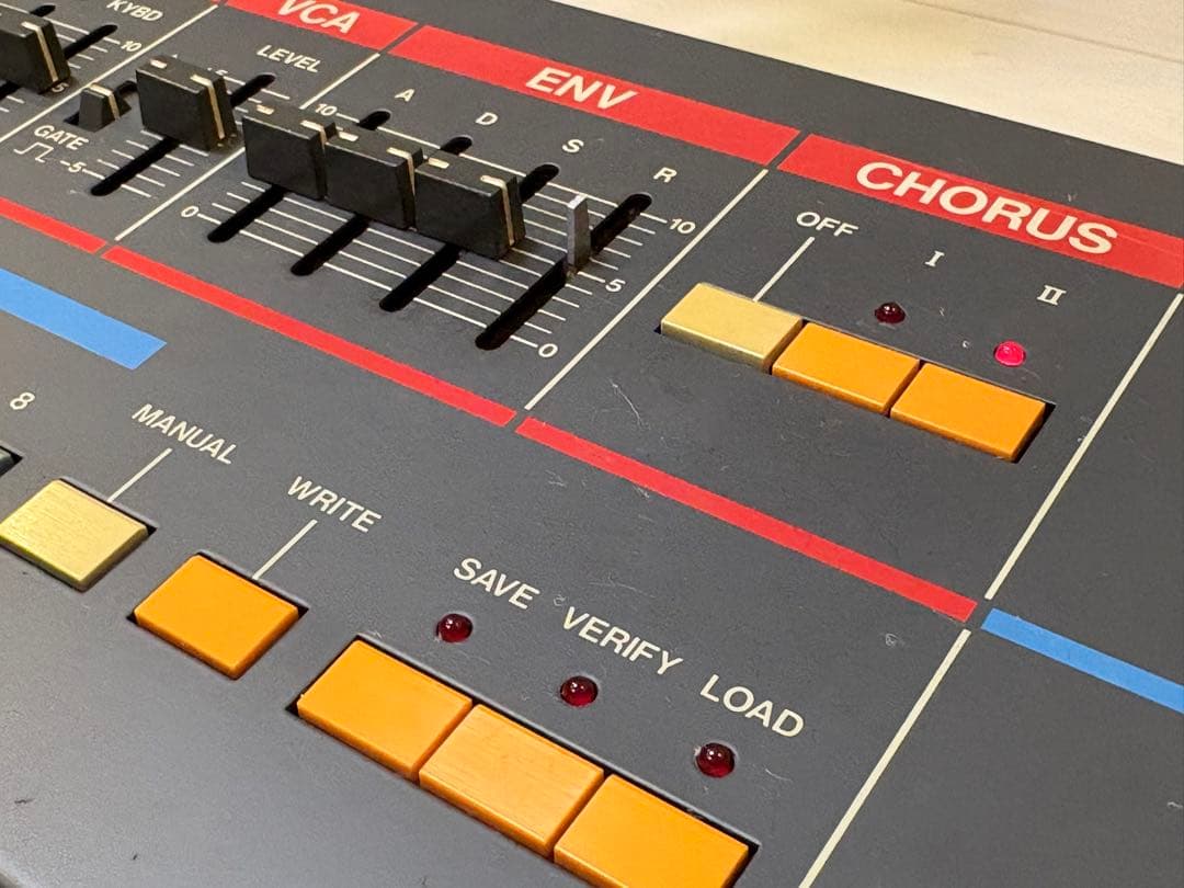 【名機】Roland JUNO-106 シンセサイザー(ジャンク）