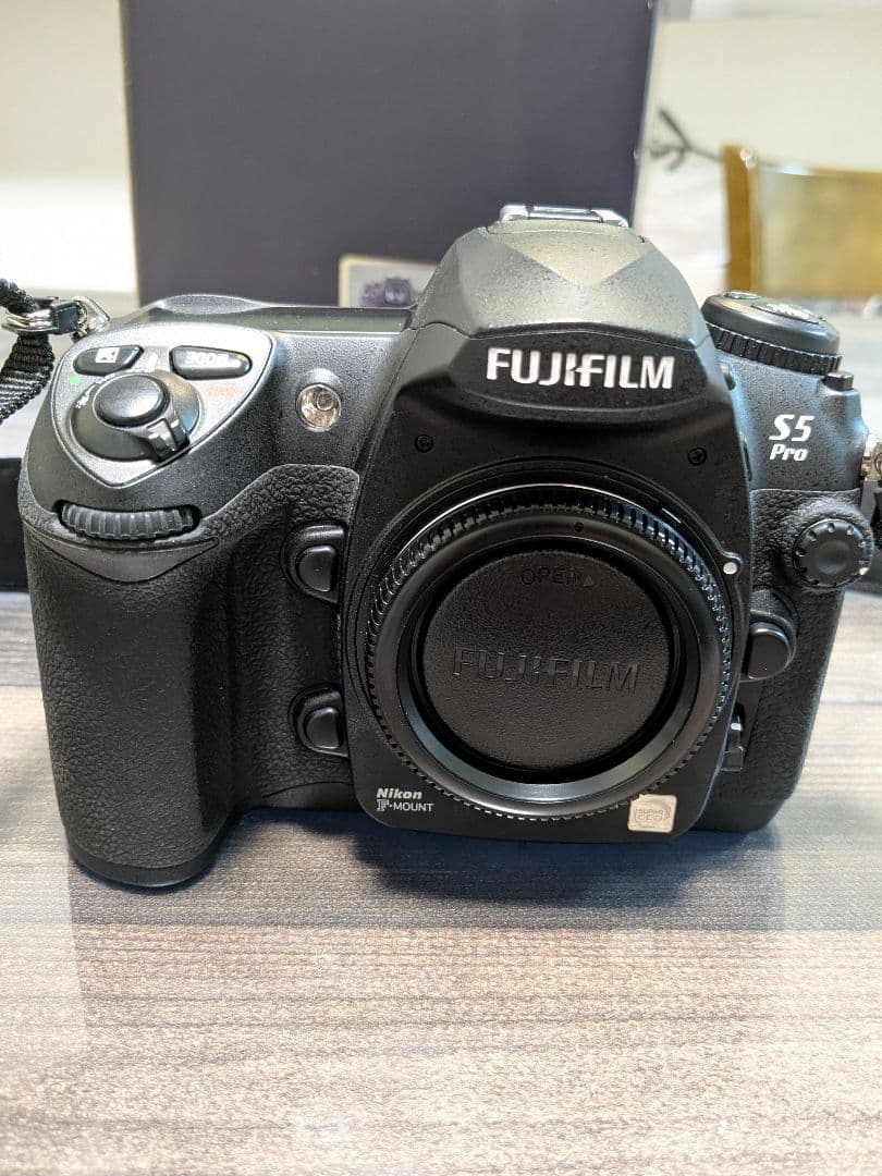 美品 1500枚FUJIFILM FinePix S5 Pro・富士フイルム