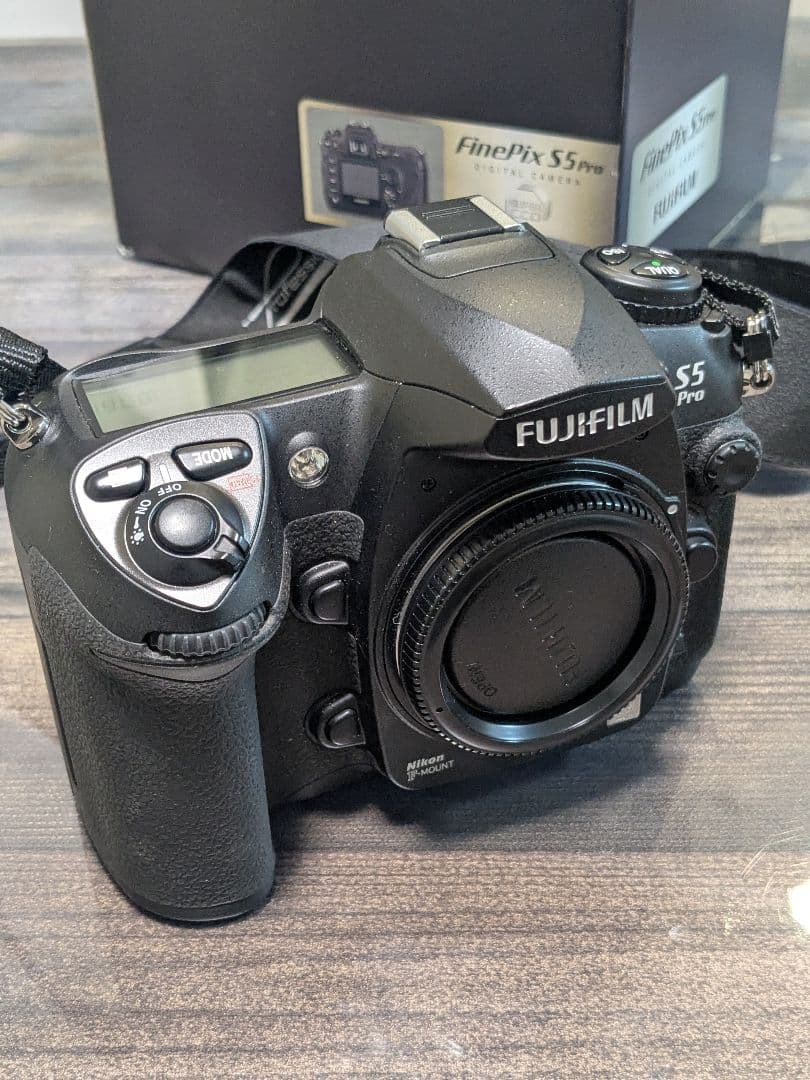 美品 1500枚FUJIFILM FinePix S5 Pro・富士フイルム