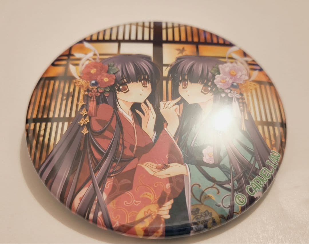 顔のない月 CARNELIAN 鈴菜 水菜 缶バッジ