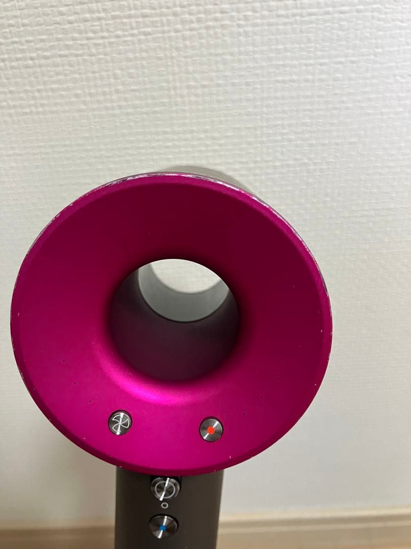 ★ダイソンドライヤー HD03★ 付属品あり（注意:色違いのピンクゴールド）