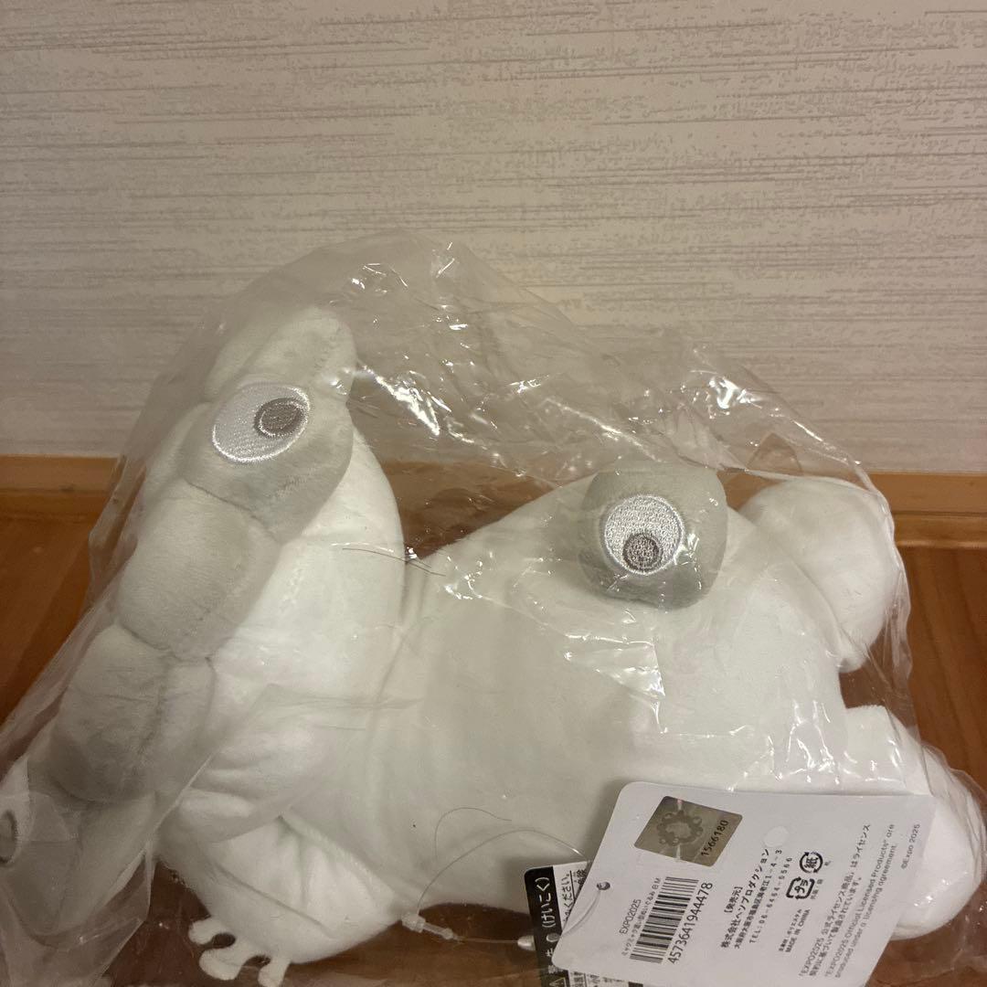 【新品】白ミャクミャク 這い型　ぬいぐるみ M