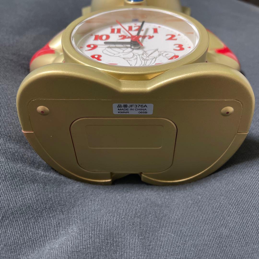 ウルトラマン　6500個　限定　目覚まし時計