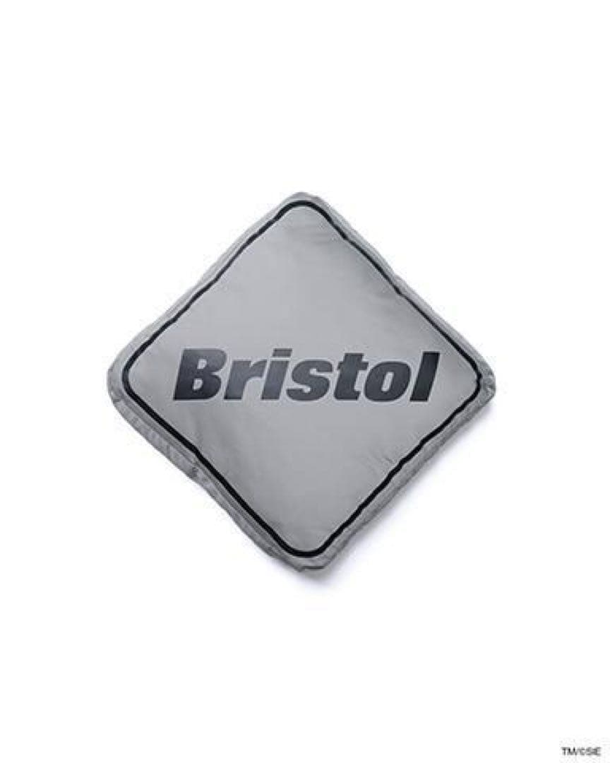 【希少】F.C.Real Bristol PS30 EMBLEM CUSHION