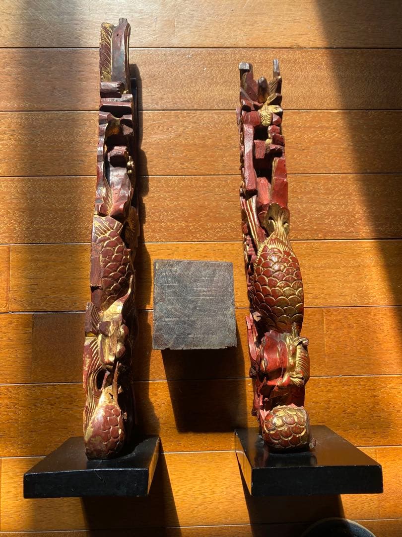 アンティーク　一点物・透かし彫り龍　ペア　マホガニーウェィト付３点セット　レア