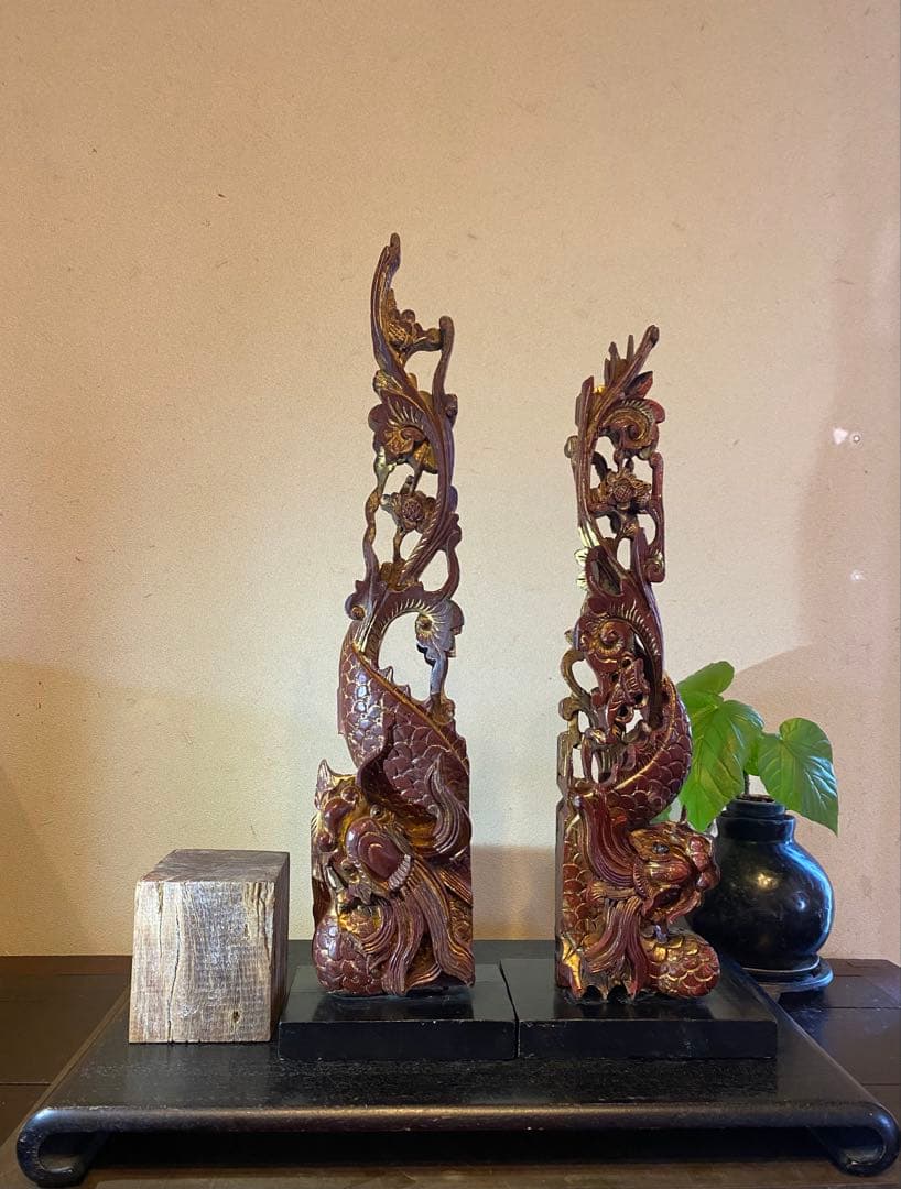 アンティーク　一点物・透かし彫り龍　ペア　マホガニーウェィト付３点セット　レア