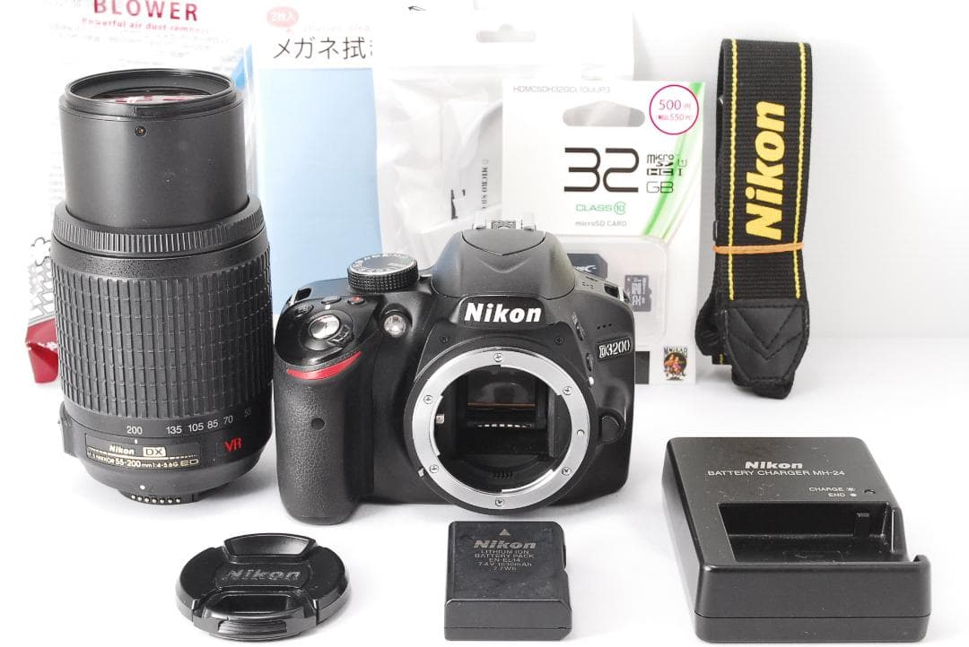 現状品 Nikon D3200　望遠レンズセット スマホ転送　2416万高画質機