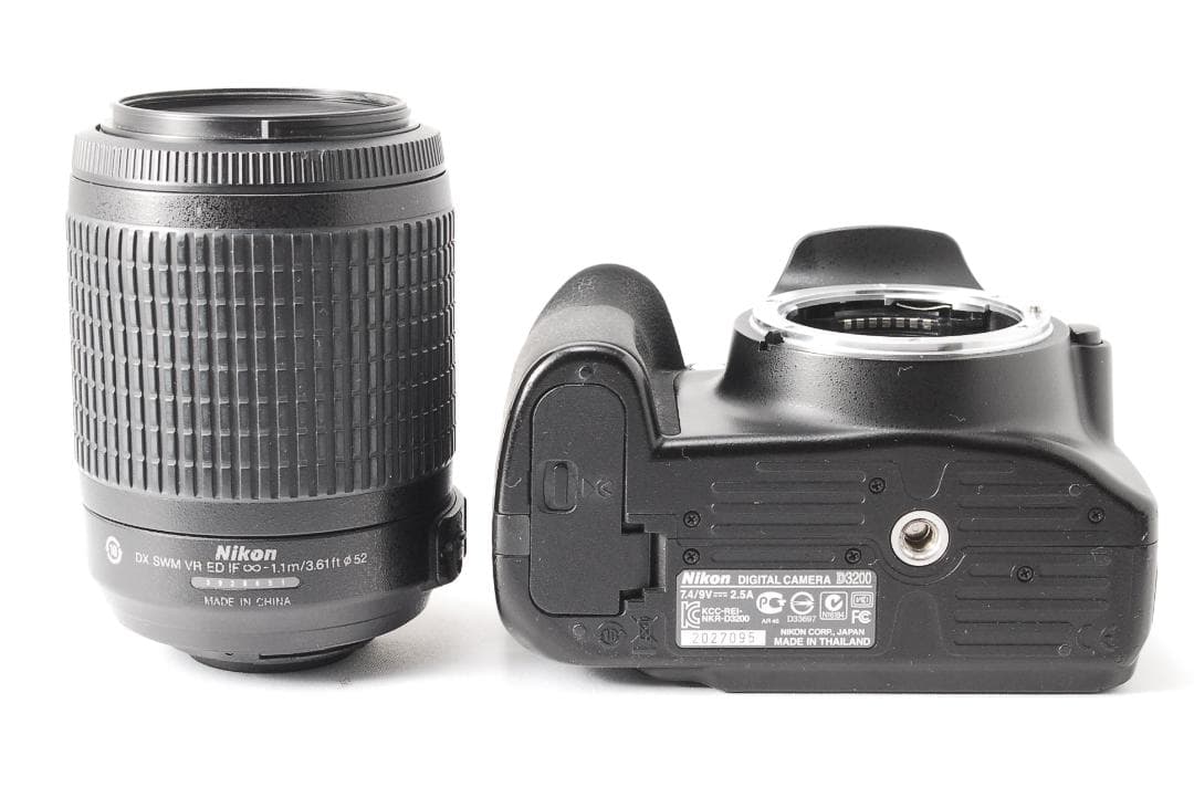 現状品 Nikon D3200　望遠レンズセット スマホ転送　2416万高画質機