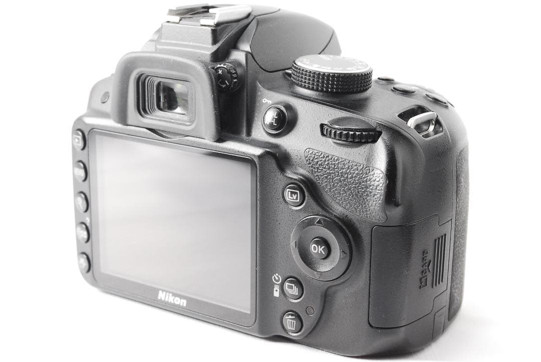 現状品 Nikon D3200　望遠レンズセット スマホ転送　2416万高画質機