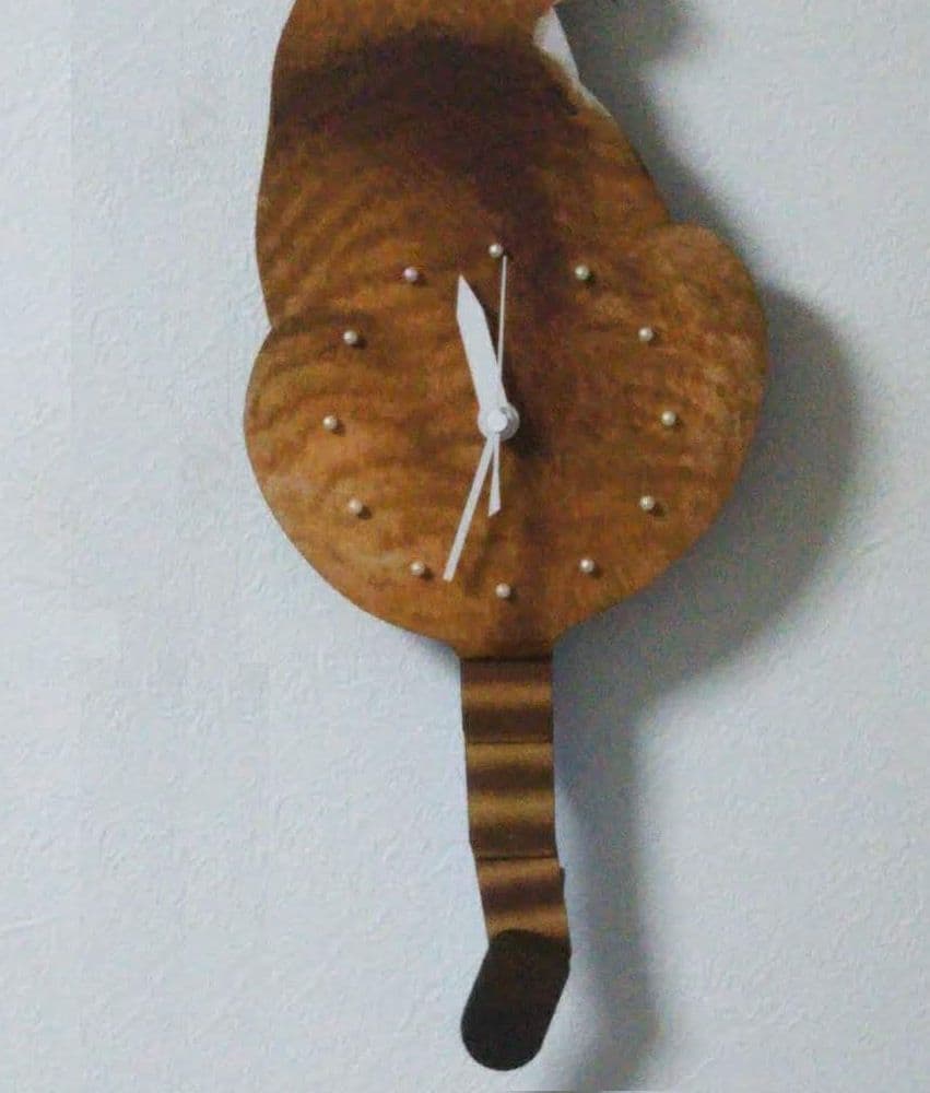 トラ猫（茶色）