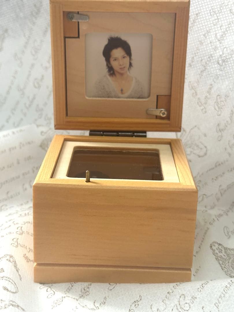 【sophia】Whiteオルゴール SEVEN ZOO SEVENキーホルダー