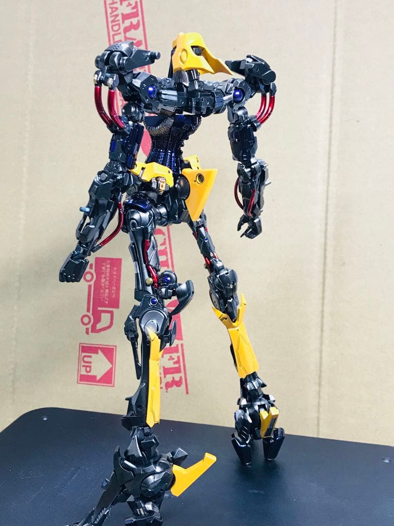 ボークス IMS 1/100 プロミネンス　塗装完成品