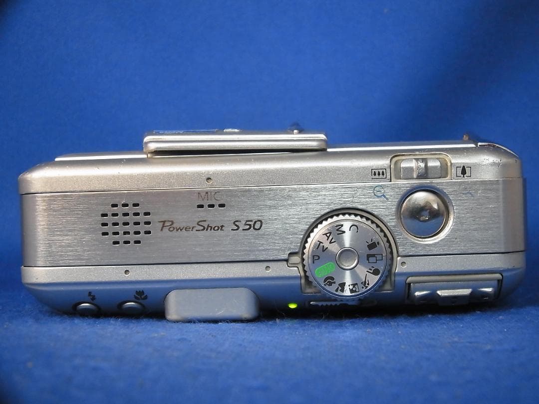 #3576 PowerShot S50 Canon 新品電池・充電器・CFカード