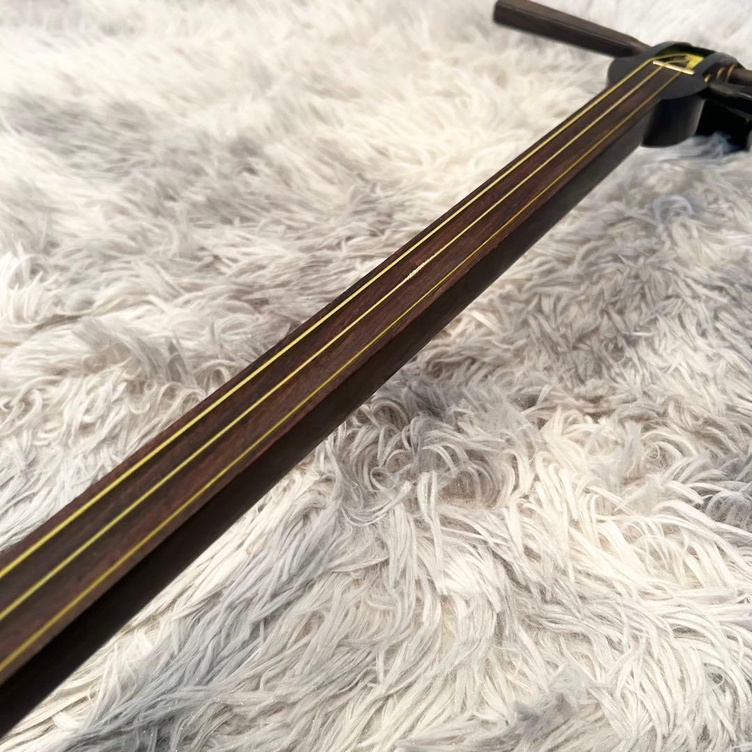 【極美品】三味線 細棹 和楽器 ケース付き 和柄装飾付