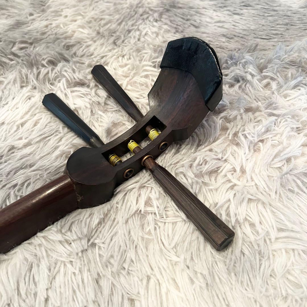 【極美品】三味線 細棹 和楽器 ケース付き 和柄装飾付