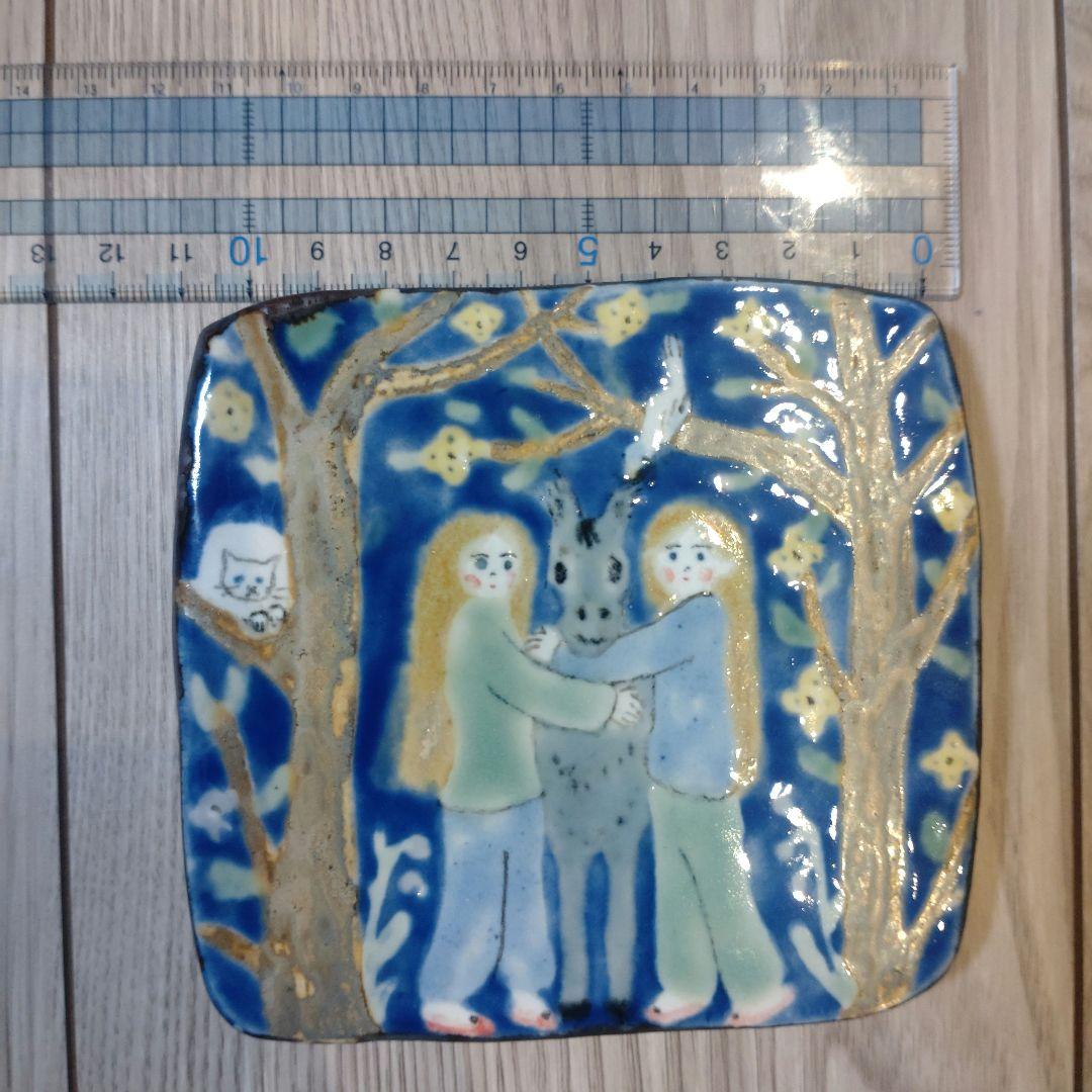 okapipottery　佐藤恵　陶板　動物と女の子 作家物