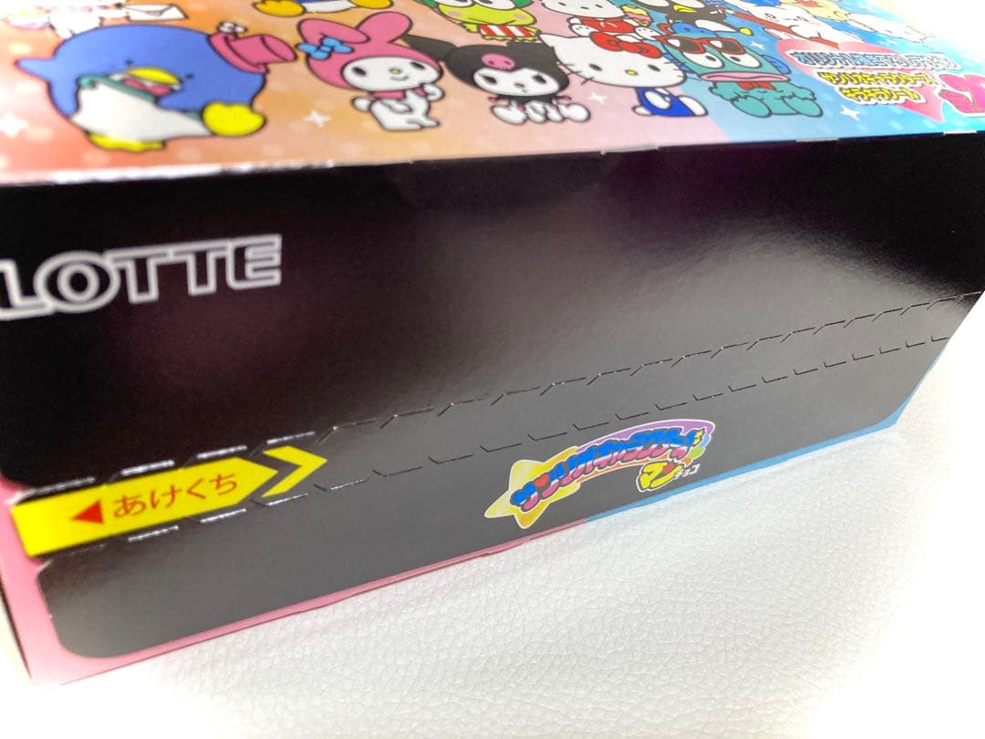 【新品未開封】サンリオキャラクターズマンチョコBOX30個入り