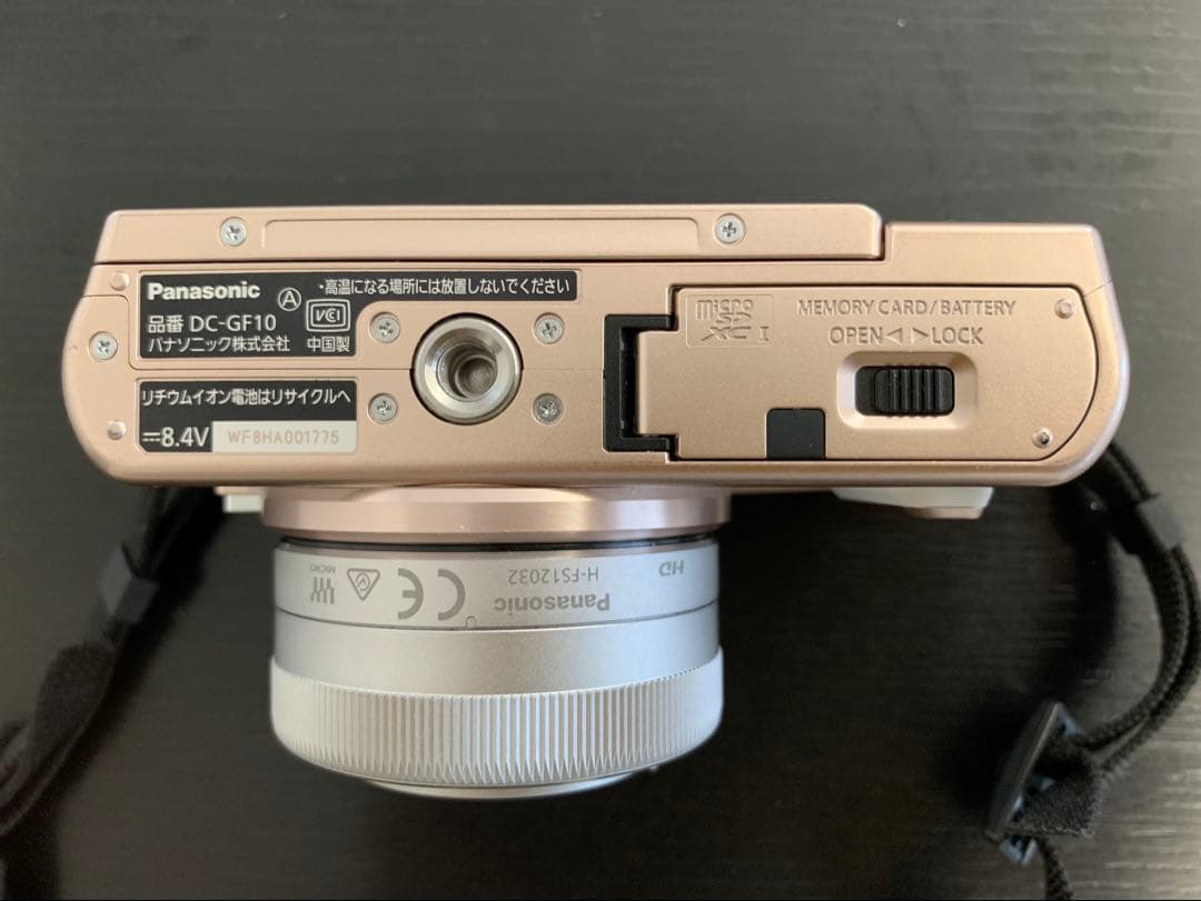 【美品】LUMIX G デジタルカメラ／ダブルレンズキット DC-GF10W