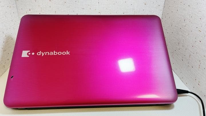 おしゃれなルビーロゼ✨東芝ノートパソコン｜爆速SSD512GB｜カメラ付き