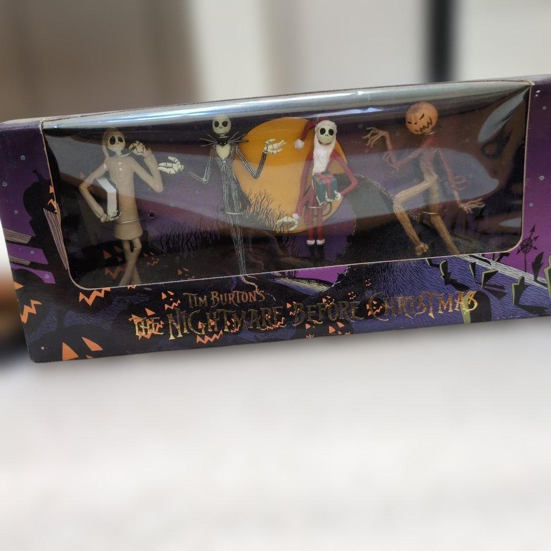 Disney　Jack　スノードームフィギュア　フィギュア４体　5個セット