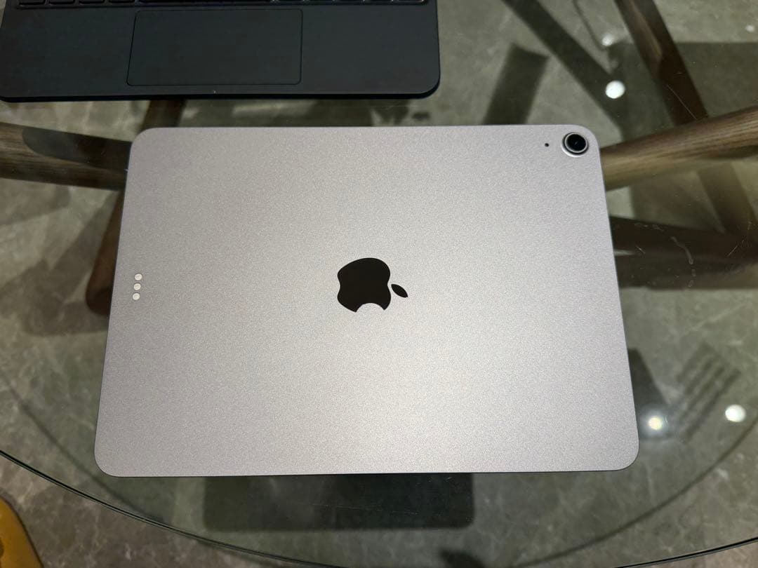 【超美品】iPad Air 第7世代 256GB マグネット式キーボード付属