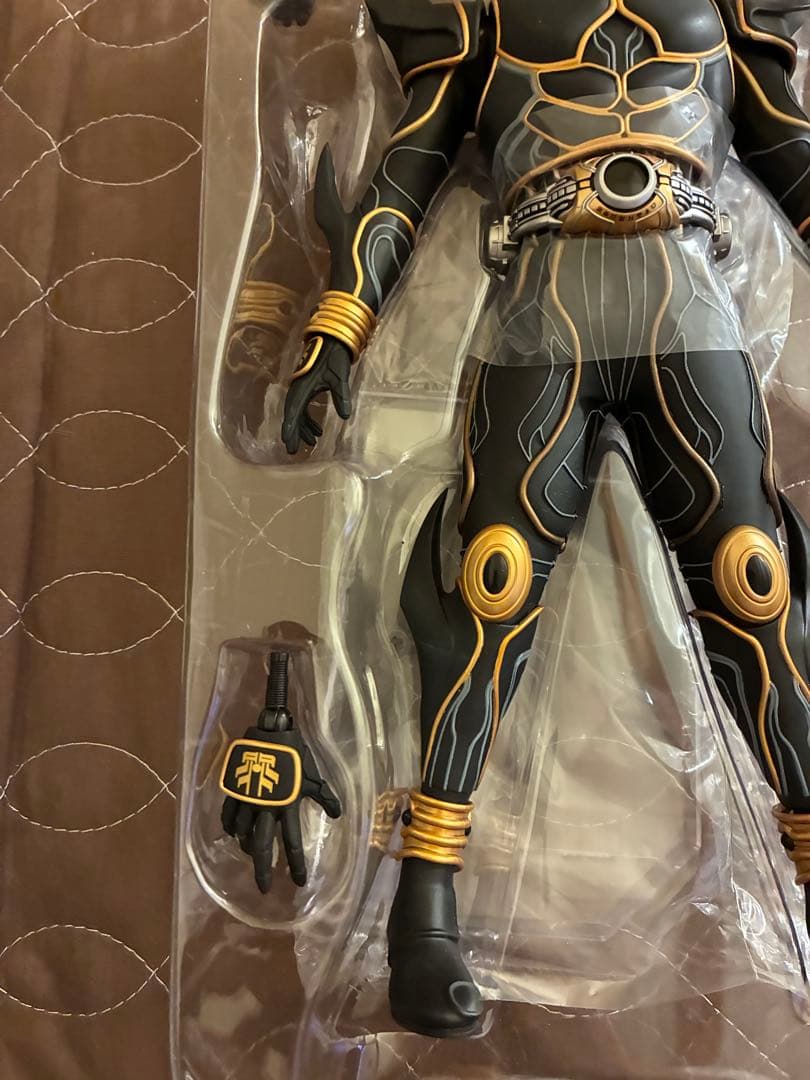 RAH DX 仮面ライダークウガ アルティメットフォーム