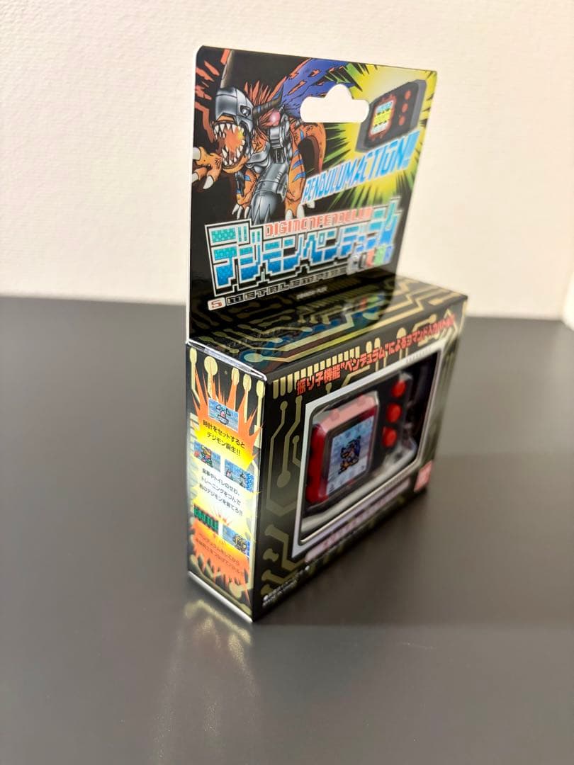 未開封　BANDAI デジモンペンデュラム オリジナルレッドブラック　デジモン