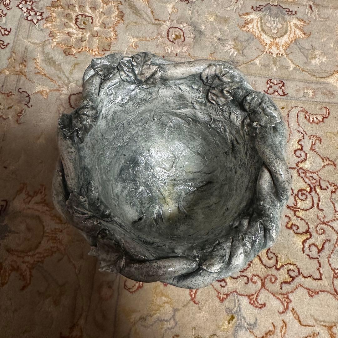 ファンタジー風樹脂製花瓶