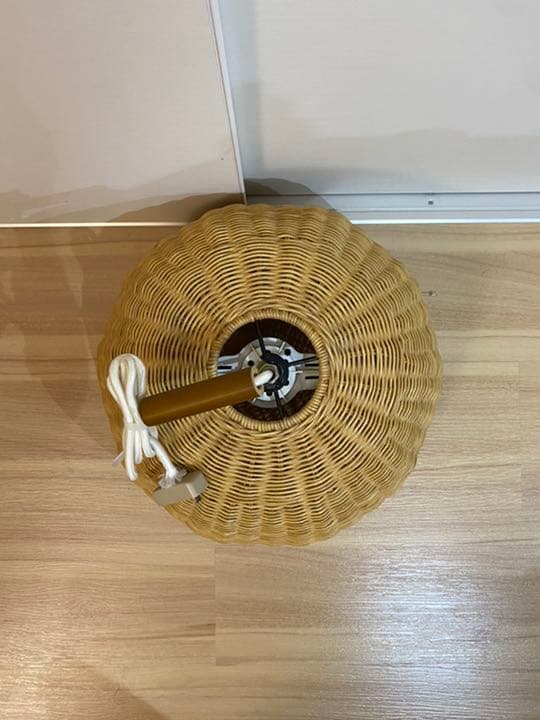 ラタン製ペンダントライト