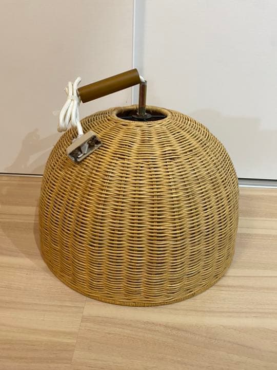 ラタン製ペンダントライト