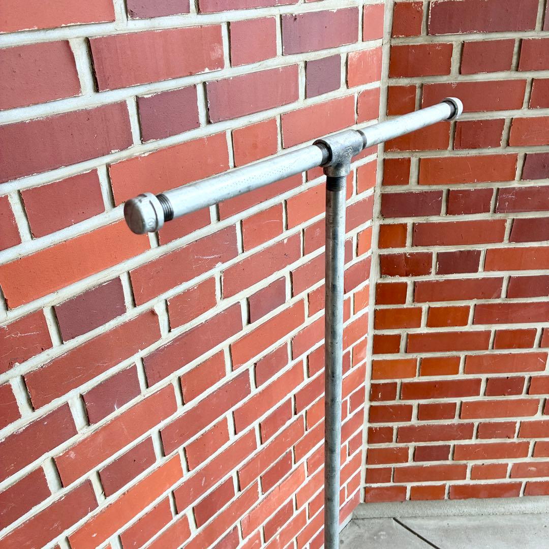 T字 ハンガーラック インダストリアル 鉄製 配管パイプ 無骨 シャビー 男前