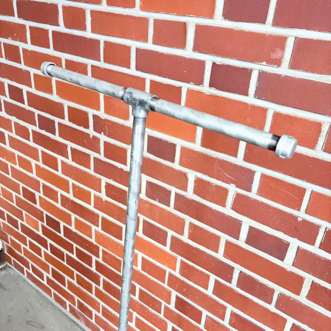 T字 ハンガーラック インダストリアル 鉄製 配管パイプ 無骨 シャビー 男前