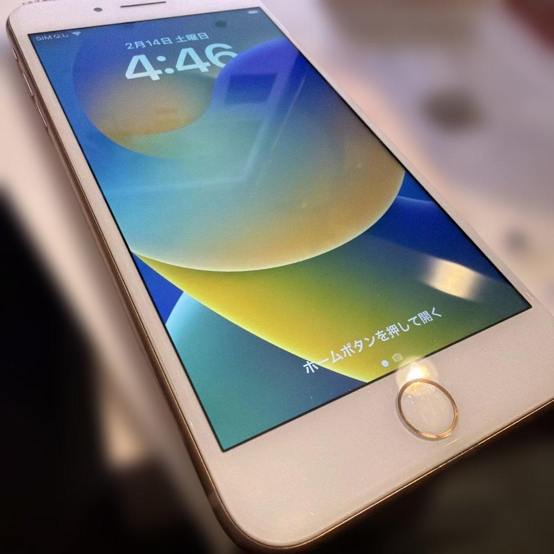Apple iPhone 8 Plus 本体 イヤホン充電器未使用