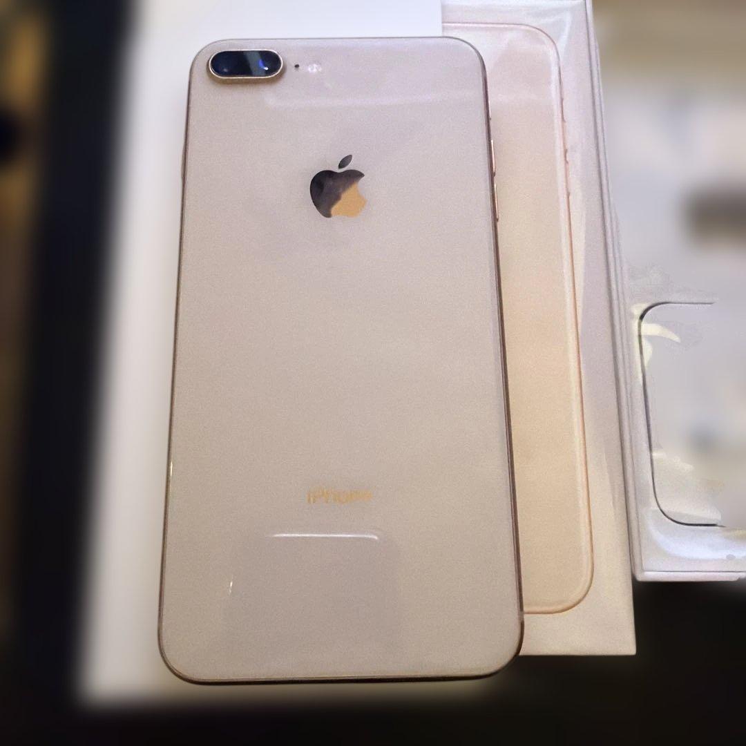 Apple iPhone 8 Plus 本体 イヤホン充電器未使用